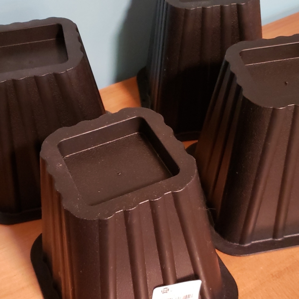 Furniture / Bed Risers - Picture 2 of 2